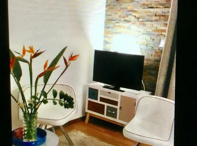 Port D'hyeres Vue Et Iles De Porquerolles Et Port-cros * Hyères